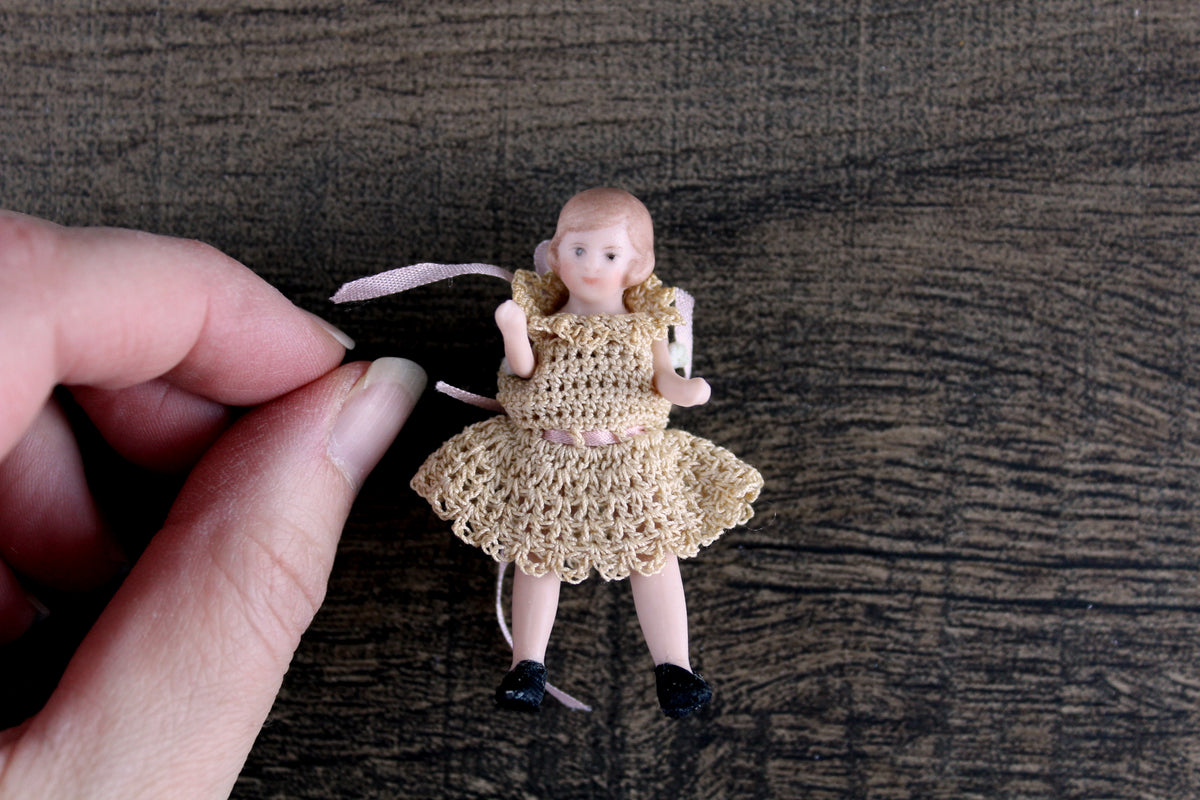 Artisan-Made Vintage 1:12 Dollhouse Porcelain Bisque Girl Figurine in