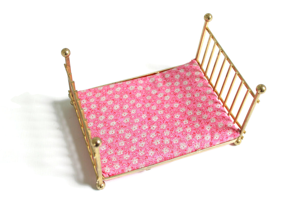 Vintage 1:12 Miniature Dollhouse Brass Bed with Mattress – The