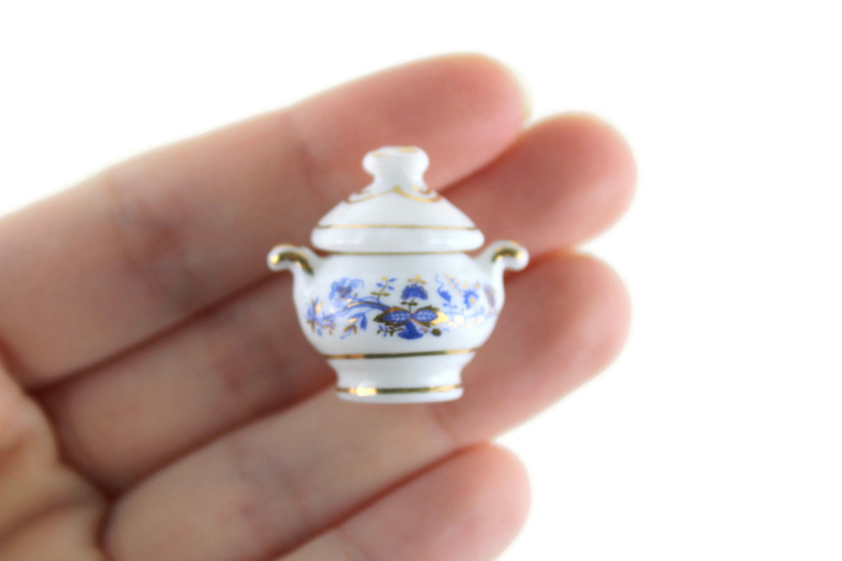 Vintage 1:12 Miniature Dollhouse Reutter Porzellan Blue Floral Porcela