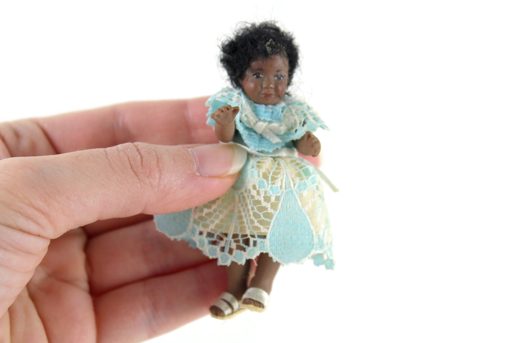 Figurine little girl in dress buy with kitty multicolored porcelain vintage.