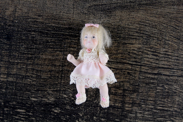 Artisan-Made Vintage 1:12 Dollhouse Porcelain Bisque Baby Girl Figurin The Mustard Dandelion Artisan-Made Vintage 1:12 Dollhouse Porcelain Bisque Baby Girl Figurin The Mustard Dandelion