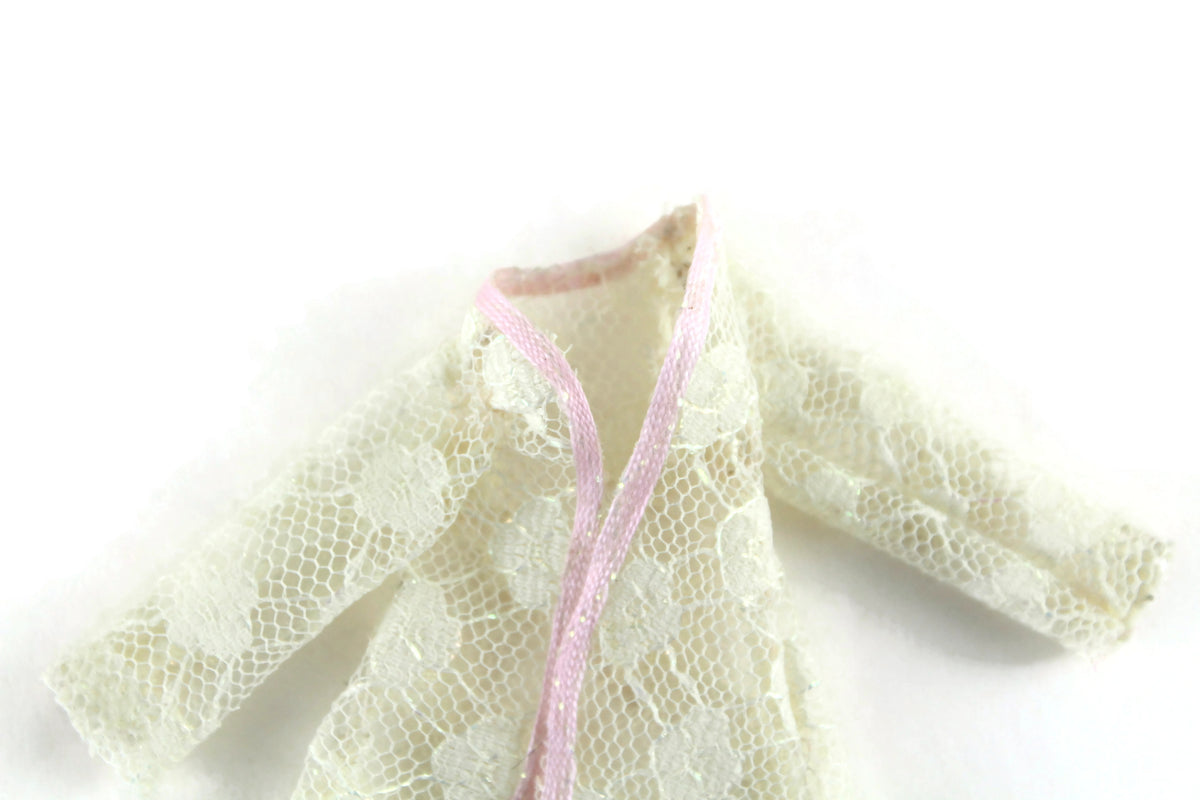 Vintage 1:12 Miniature Dollhouse Beige Lace Robe – The Mustard Dandelion
