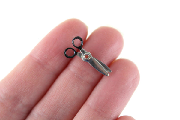 Vintage 1:12 Miniature Dollhouse Black & Silver Scissors