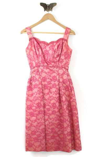 Vintage Pink Lace Sleeveless Knee-Length Cocktail Dress