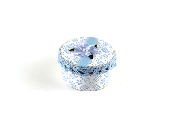Vintage 1:12 Miniature Dollhouse Large Blue & White Floral Hat Box