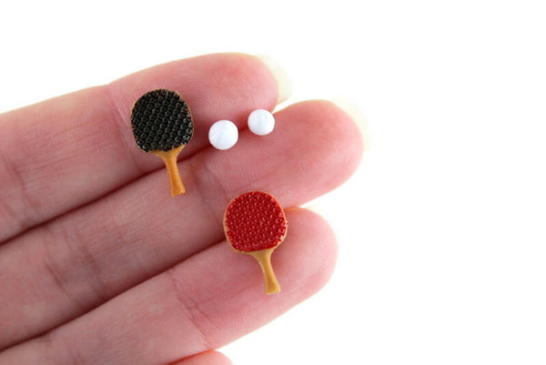 Vintage 1:12 Miniature Dollhouse Set of 2 Ping Pong Paddles & Ping Pong Balls