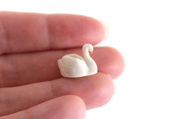 Vintage 1:12 Miniature Dollhouse White Porcelain Swan Planter or Figurine