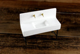 Vintage 1:12 Miniature Dollhouse White Porcelain Farmhouse-Style Sink