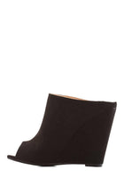 New Modcloth "Strut About Town Wedge" Black Faux Suede Wedge Heel Bootie, Size 9