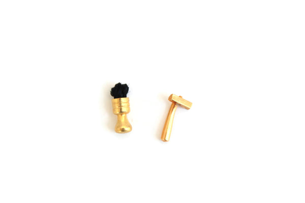 Vintage 1:12 Miniature Dollhouse Brass Hammer