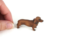 Miniature Dollhouse 1:12 Pet Dachshund Dog Figurine