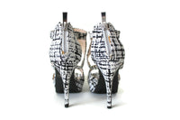 New Modcloth "Modern Your Horizons Heel" Black & White Abstract Print Shoes, Size 9