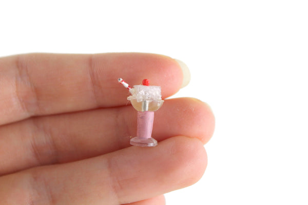 Vintage 1:12 Miniature Dollhouse Strawberry Milkshake