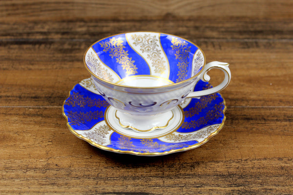 Vintage Blue & White Floral Patten Schumann Bavaria China Porcelain Teacup & Saucer Set