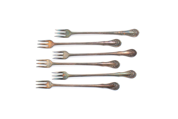 Vintage Set of 6 Oneida Reliance Cocktail or H'ors d'oeuvres Forks