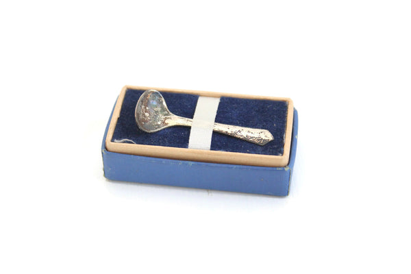 New Vintage Sterling Silver Salt Spoon in Original Box