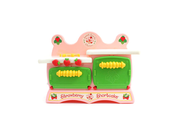 Vintage Strawberry Shortcake Sweet Scents Kitchen Plastic Play Oven