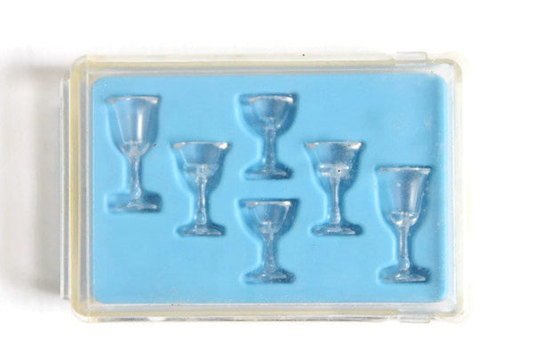 New Vintage 1:12 Miniature Dollhouse Chrysnbon Set of Wine Glasses